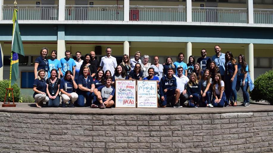 As ações celebrativas envolveram educadores, estudantes, famílias e comunidade em geral