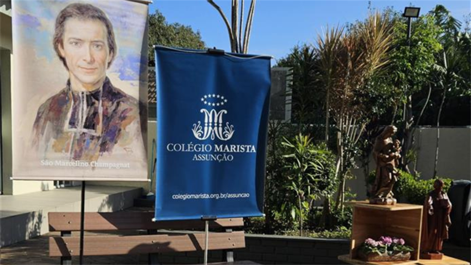 Estudantes do 4º ano EF conhecem novos países e culturas através das aulas presenciais e remotas