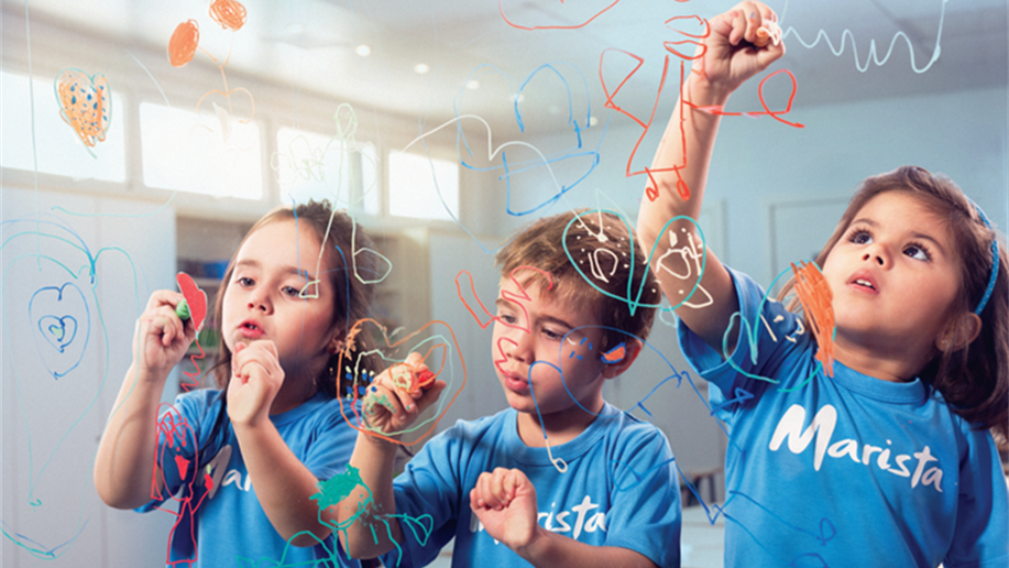 Além de ser uma opção segura para as famílias que necessitam de horários flexíveis, o Turno Integral é um espaço diferente da sala de aula, mas também voltado ao desenvolvimento de habilidades e competências de nossos estudantes, através de atividades com