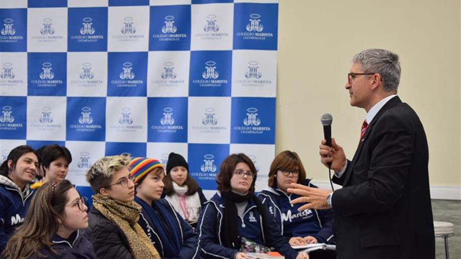 Sequência didática de Ciências Humanas instiga estudantes do 3º ano EM a refletirem sobre o sentido da vida