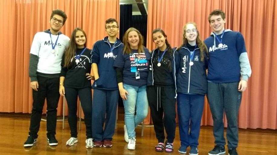 3º ano do Ensino Médio participa do ChampaEnem de Matemática, manhã de atividades e desafios em preparação para o Enem