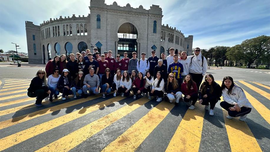 Viagem de Estudos do 3º ano do Ensino Médio proporciona novas vivências e trocas culturais