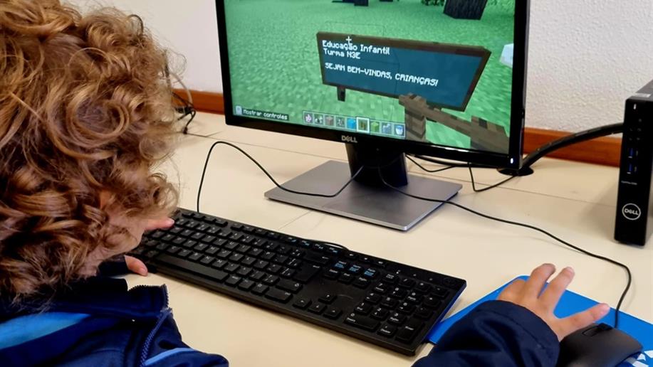 Como O Minecraft Ajuda O Desenvolvimento De Crianças