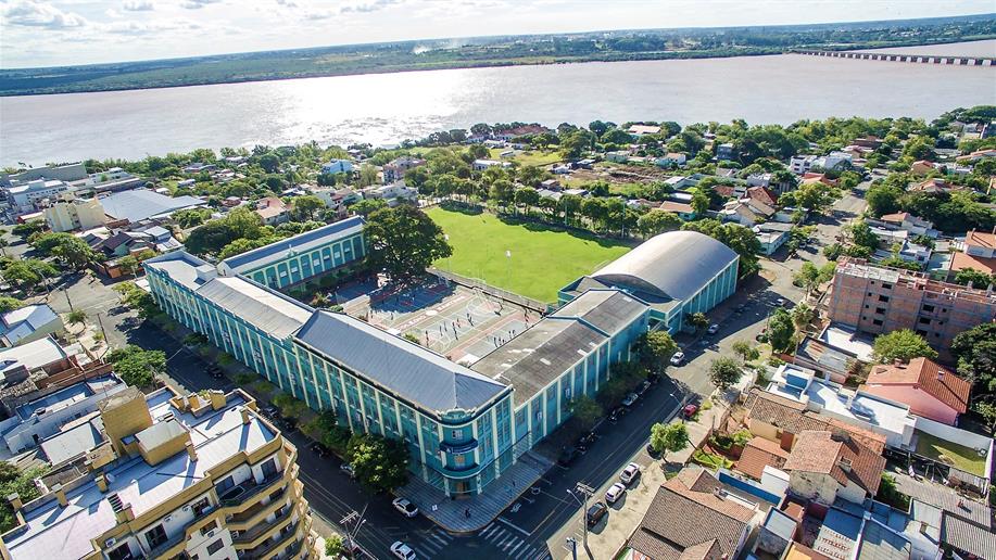 O Colégio Marista Sant’Ana localiza-se na região central de Uruguaiana, no Rio Grande do Sul. A escola funciona desde 1904.